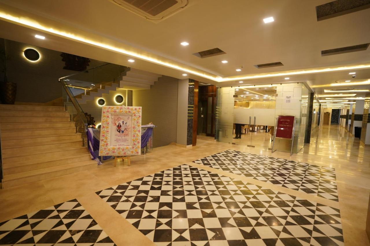 Idhayan Palace 4*