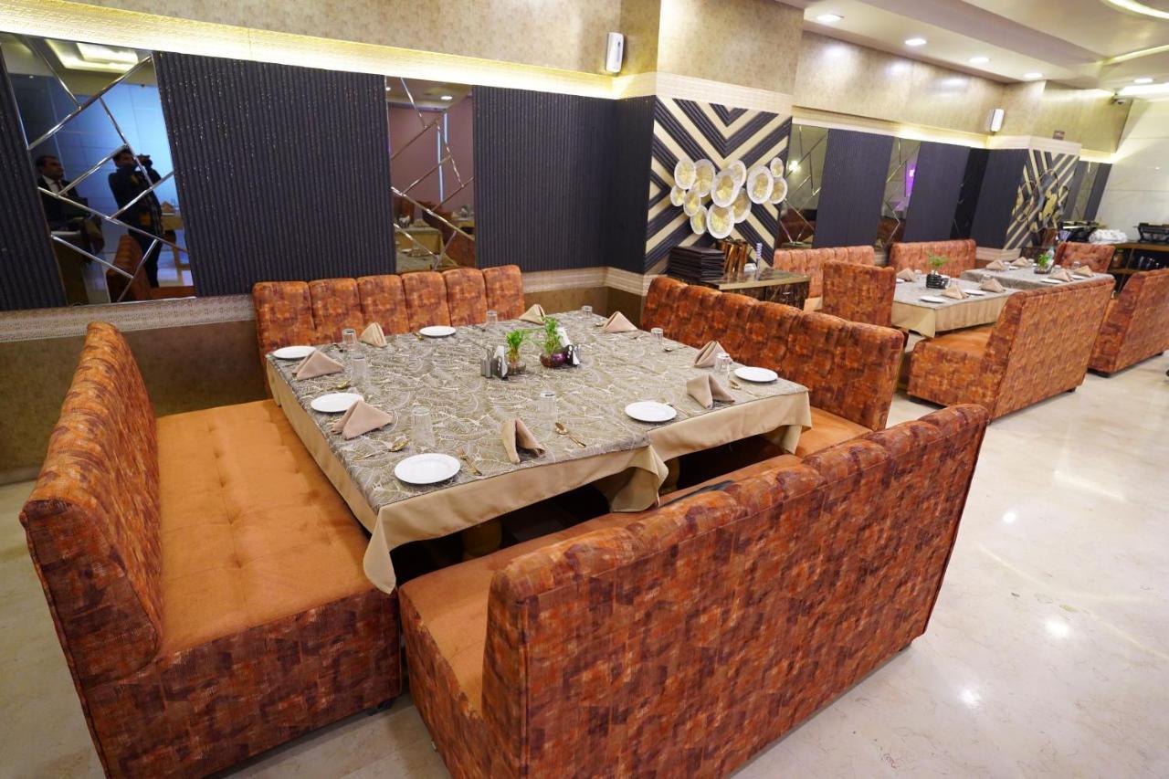 Idhayan Palace Hotel Vrindavan