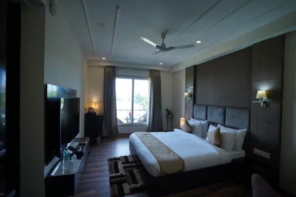 Idhayan Palace Hotel 4*